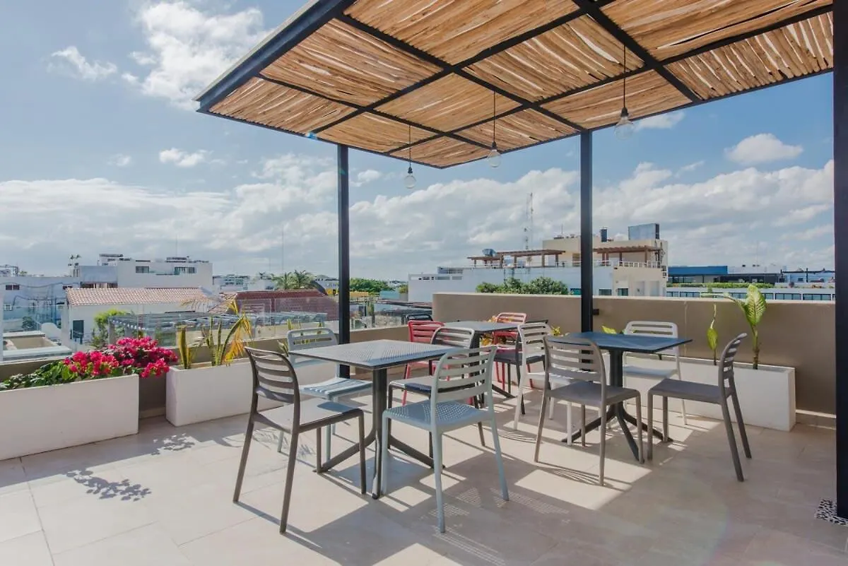 Chic Space, Private Balcony, Roof Pool, Good Wifi Playa del Carmen Holiday home